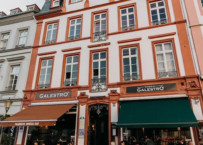 Modern Dream Location Apartment, Old Town Apartamento Coblença